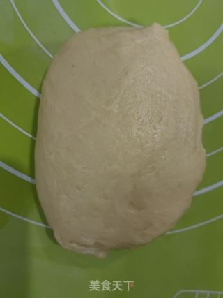 彩色螺旋蛋黄酥的做法步骤：1