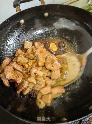 土豆烧牛肉的做法步骤：4