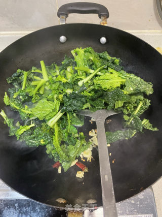 清炒徐州苔菜的做法步骤：2