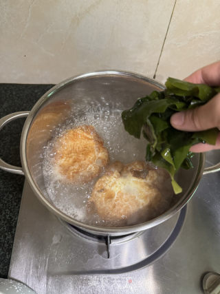 裙带菜菌菇鸡蛋牛肉汤的做法步骤：7