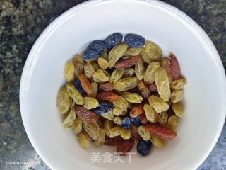 东菱面包机之提子吐司面包的做法步骤：9