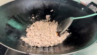 洋葱肉馅发面饼的做法步骤：6