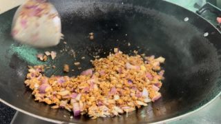 洋葱肉馅发面饼的做法步骤：9