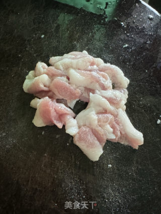 菜脯焖河豚鱼的做法步骤：3