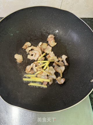 菜脯焖河豚鱼的做法步骤：6