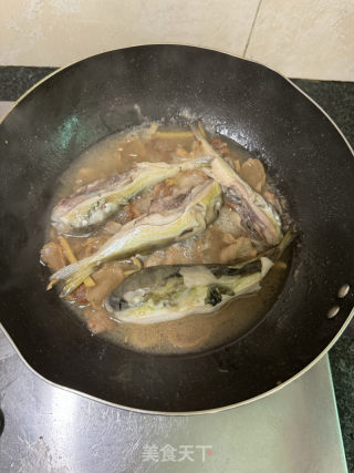 菜脯焖河豚鱼的做法步骤：10
