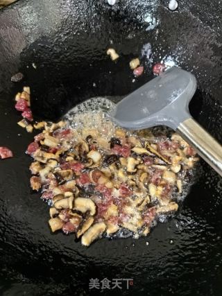 何氏腊味萝卜榚的做法步骤：5