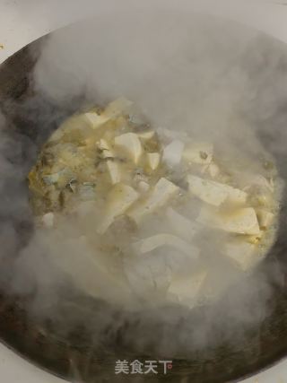 酸菜豆腐鱼的做法步骤：8