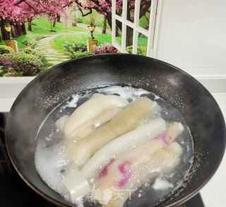 韧弹猪皮冻的做法步骤：2