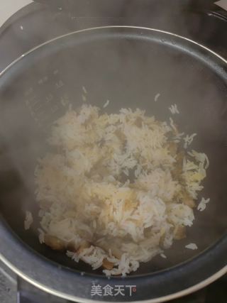 香肠焖饭的做法步骤：4
