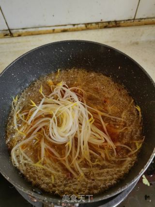 酸辣牛肉粉的做法步骤：5