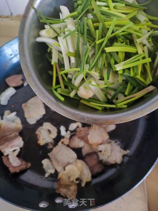 回锅肉的做法步骤：6