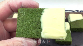 抹茶脆壳巧克力布朗尼，甜蜜白巧、奶香奶酪，集奶香和茶香于一身。的做法步骤：15