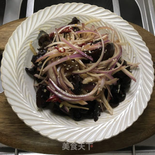 洋葱拌木耳的做法步骤：8