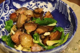 炒腊肉的做法步骤：3