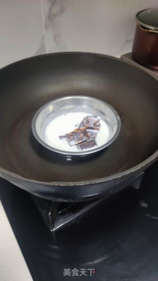 巧克力慕斯蛋糕的做法步骤：12