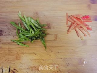 铁板虾滑的做法步骤：2