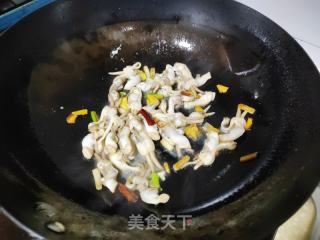 葱姜炒蛏子的做法步骤：9