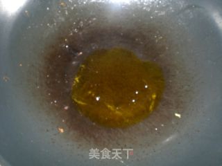 韭菜炒百叶的做法步骤：2