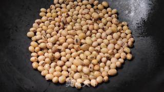 激黄豆，快消失的菜。的做法步骤：1
