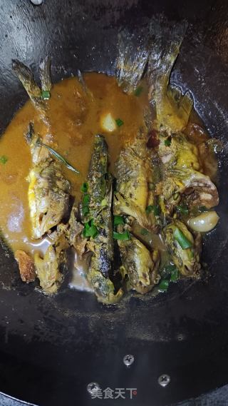 红烧弯丫鱼的做法步骤：7