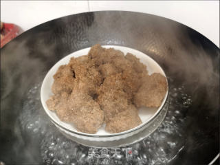 粉蒸肉的做法步骤：3
