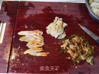 葱椒竹蛏的做法步骤：2