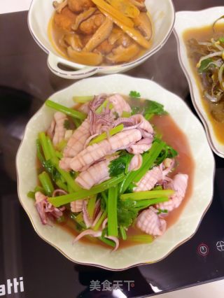 鱿鱼炒芹菜的做法步骤：10