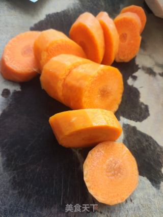 粉葛龙骨汤的做法步骤：2