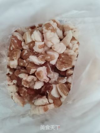 梅菜肉包的做法步骤：3