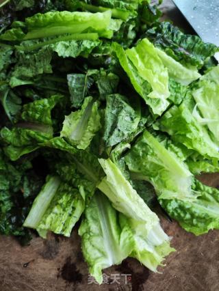 腊肉灿油麦菜的做法步骤：4
