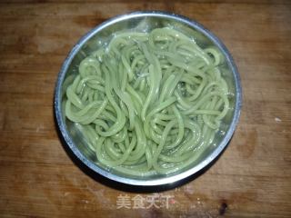 蔬菜面条的做法步骤：4