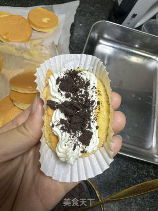 奥利奥抱抱卷的做法步骤：17