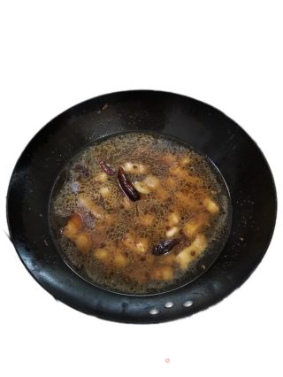 土豆花干炖肉的做法步骤：3