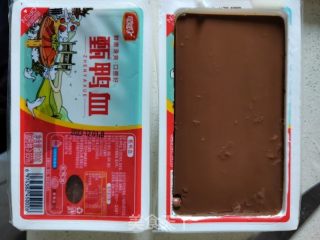辣炒鸭血的做法步骤：1