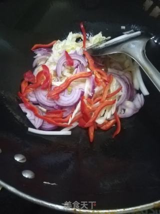 杂蔬菜炒凉皮的做法步骤：8