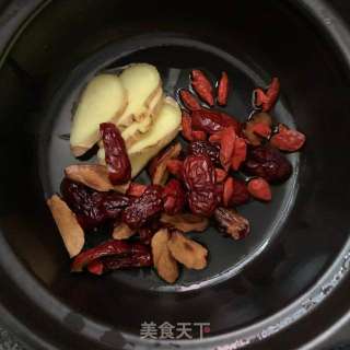 生蚝鸡汤的做法步骤：3