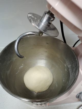 椰蓉面包的做法步骤：2