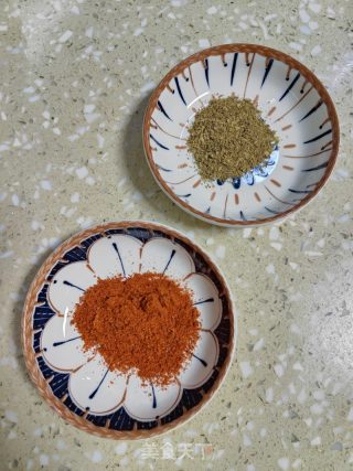 油泼面的做法步骤：4