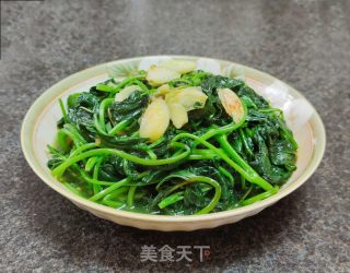 烧椒酱炒番薯叶的做法