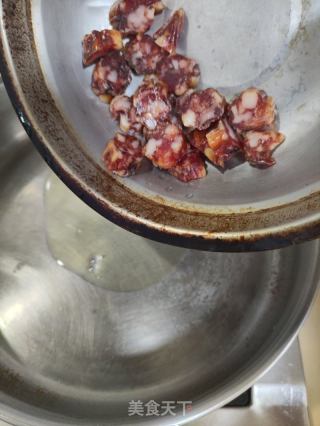 春菜苗炒腊肠的做法步骤：4