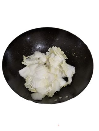 白菜炒肉片的做法步骤：2