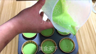 抹茶淡奶烤布丁，制作简单，甜而不腻，口感Q弹软嫩。的做法步骤：6