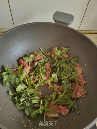 蘑菇炒牛肉的做法步骤：7