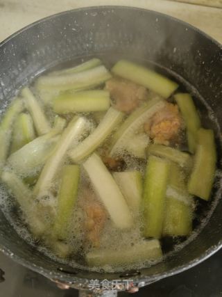丝瓜滑肉汤的做法步骤：7