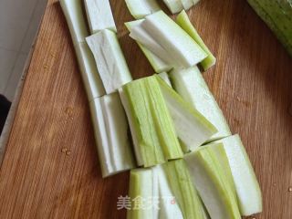 丝瓜汤的做法步骤：2