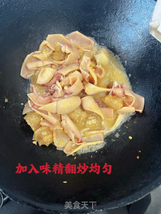 海参炒鱿鱼的做法步骤：13
