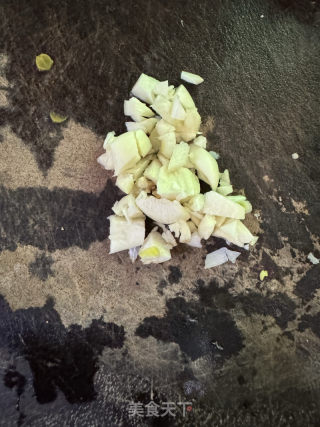 酸豆角炒鸡蛋的做法步骤：3