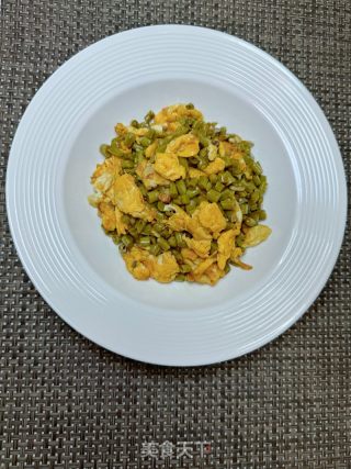 酸豆角炒鸡蛋的做法步骤：11