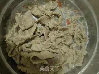 菠菜拌牛肉的做法步骤：8